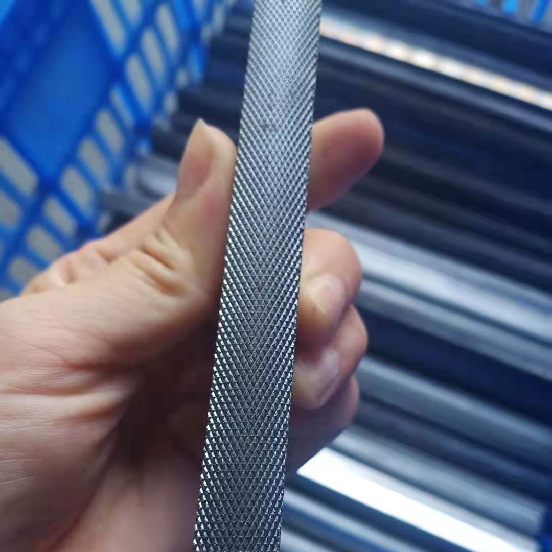 纯铝棒供应 6061/5052实心圆棒铝条7075航空铝棒可任意零切加工