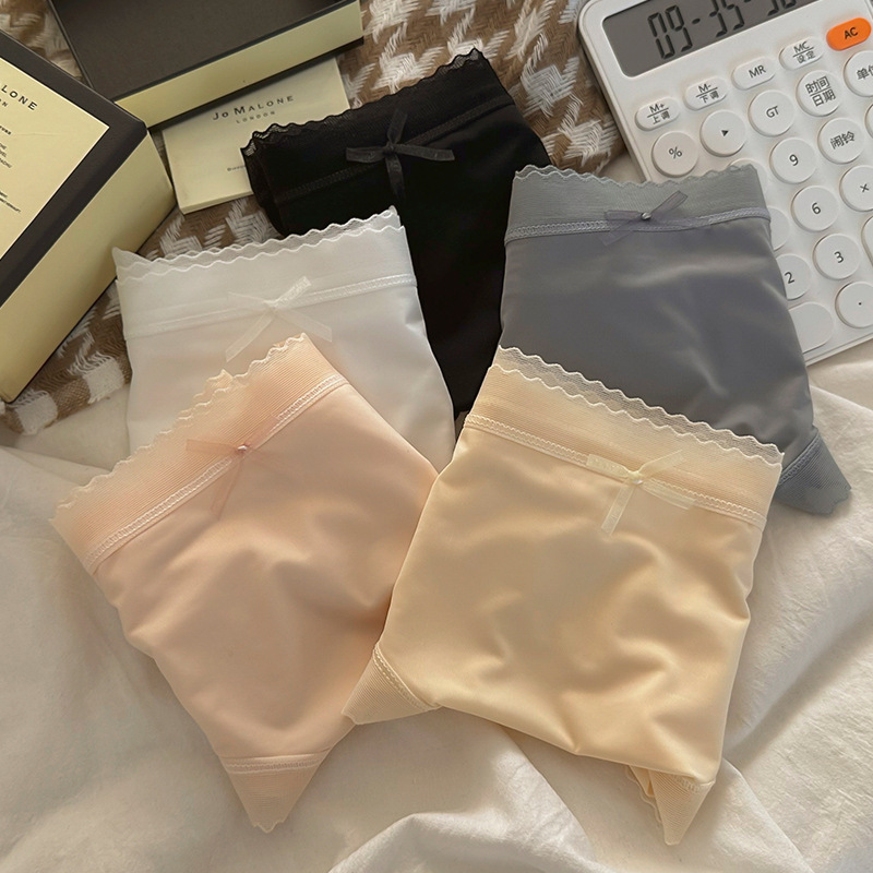 Summer Seamless Ice Silk Underwear Women's Breathable Pure Desire Sexy Thin Mid Waist Girls' Briefs