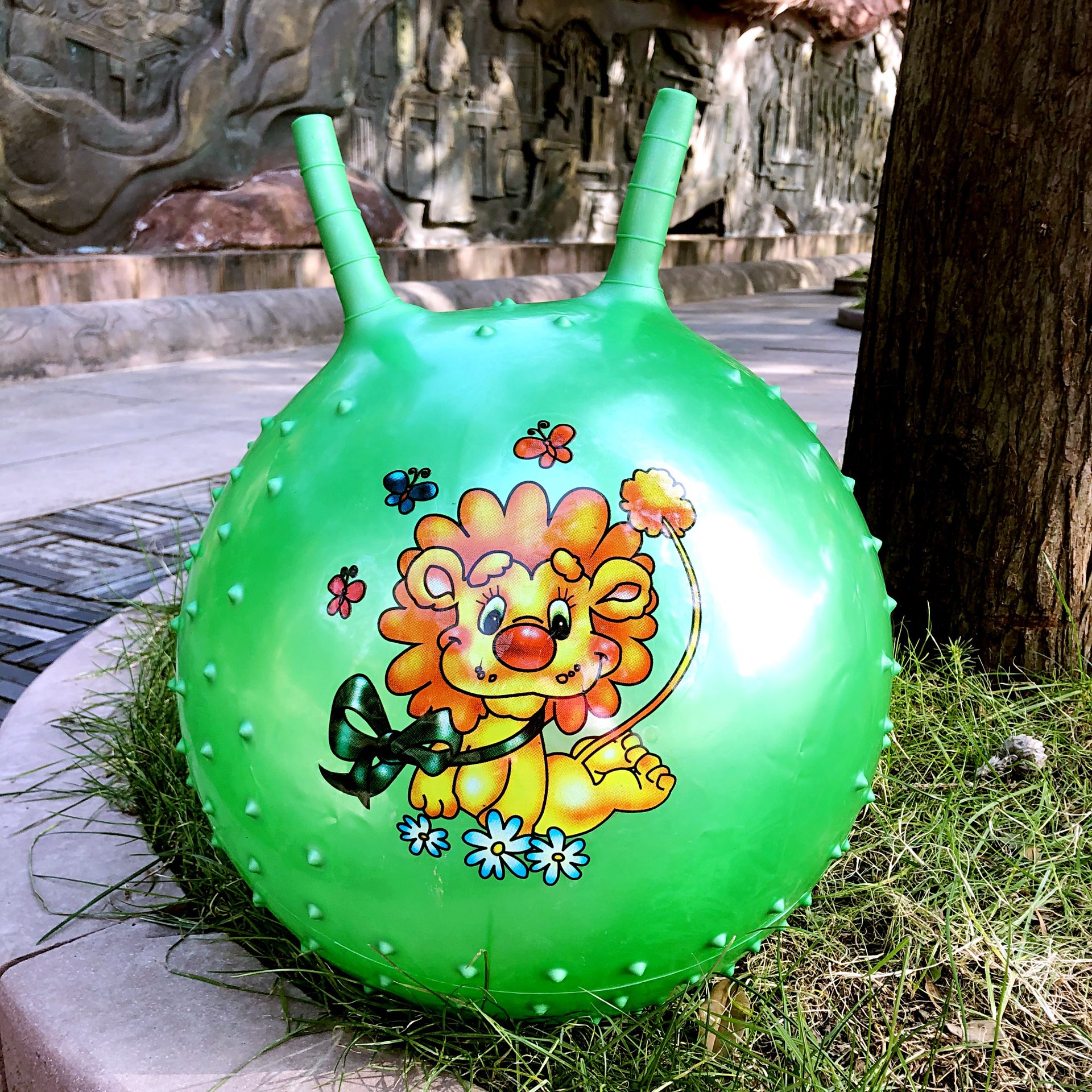 儿童玩具球皮球可爱大号按摩羊角球充气玩具幼儿园儿童加厚跳跳球