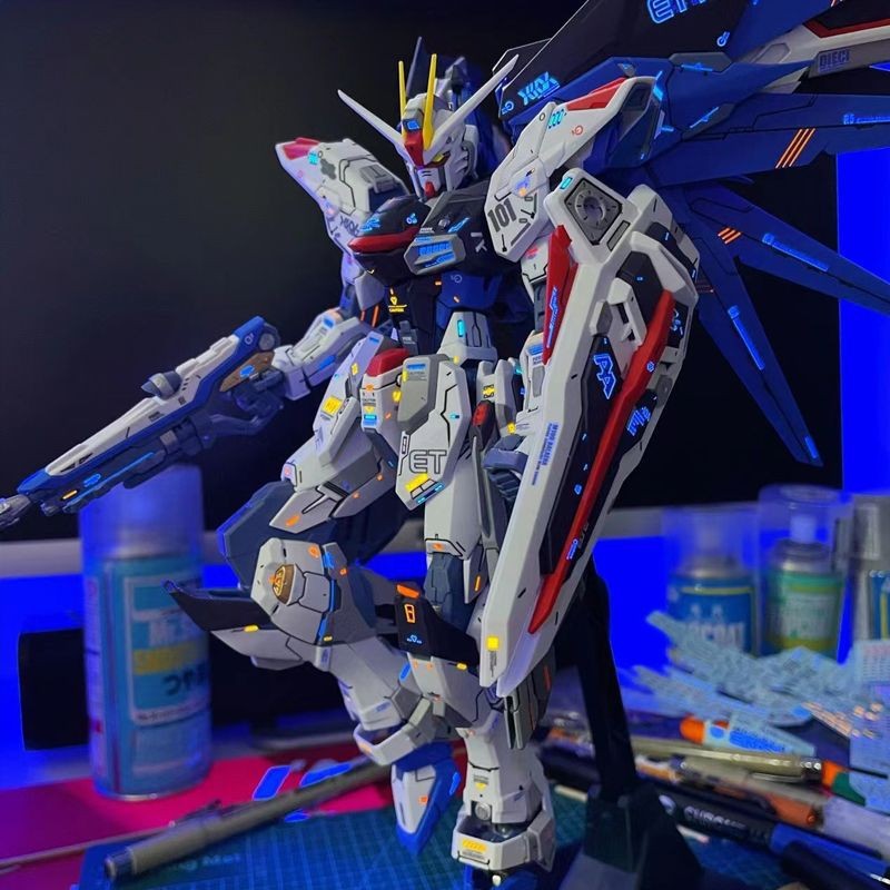 厂家国产高达模型拼装手办 mg1/100 自由2.0突击自由强袭模型