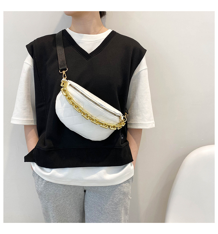 2021 New Crocodile Pattern Embossed Shoulder Bag Korean Fashion Messenger Bag Western Style Women Chest Bag Cosmetic Bag