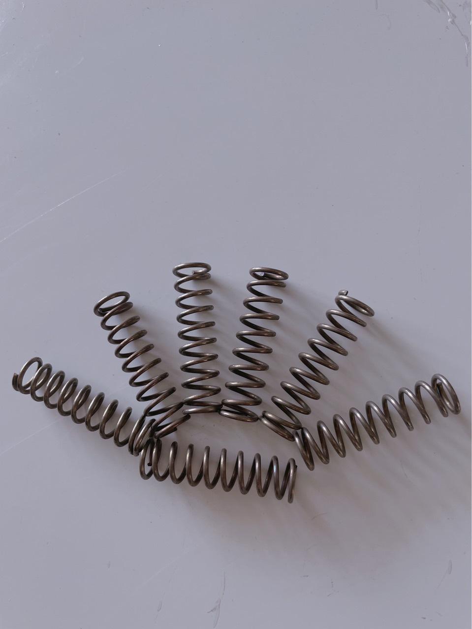 卡簧镀锌左旋不锈钢压缩本色弹簧多种用途涡卷弹簧弹簧