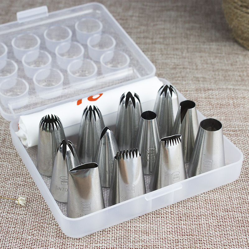 三能裱花嘴套装 12粒中号配裱花袋 挤花嘴小sn7015蛋糕装饰sn7014