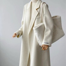 4410秋冬季新款韩系气质赫本风小个子白色毛呢大衣外套女士高级感