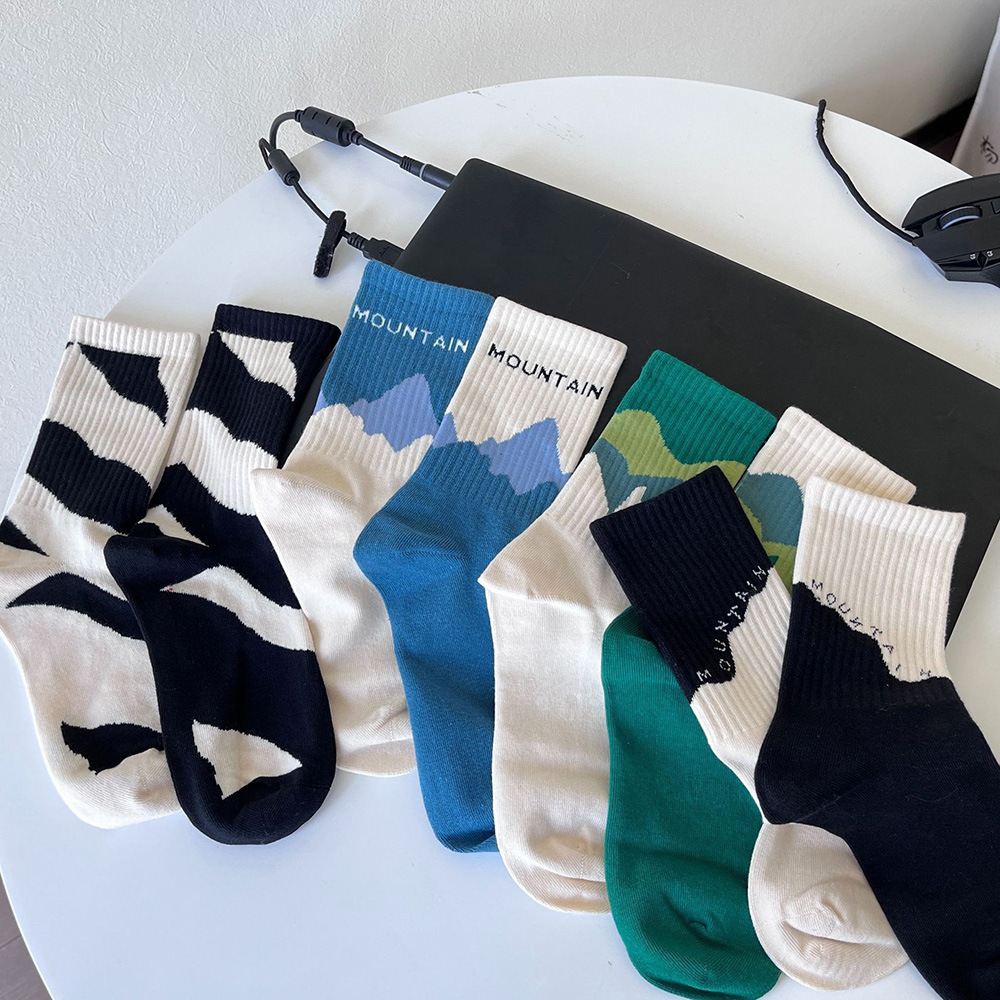 Socks Men's Middle Tube Socks Women's Spring/Summer Long Socks Black and White Striped Color Matching Japanese and Korean Style All-Matching Autumn and Winter All-Matching Trendy Socks