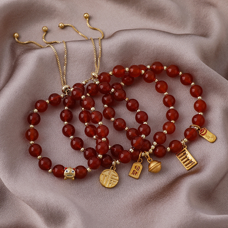 鸿运当头复古福牌吊坠红色串珠手链女新年春节本命年虎年礼物