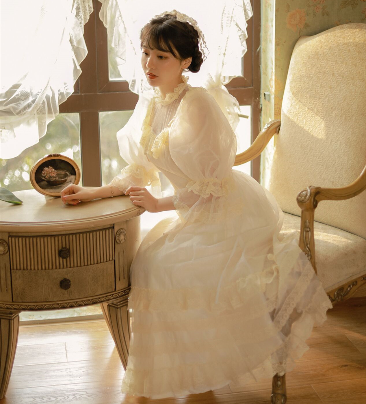 影楼新款个人写真复古轻婚纱少女拍照服装唯美超仙连衣裙写真主题