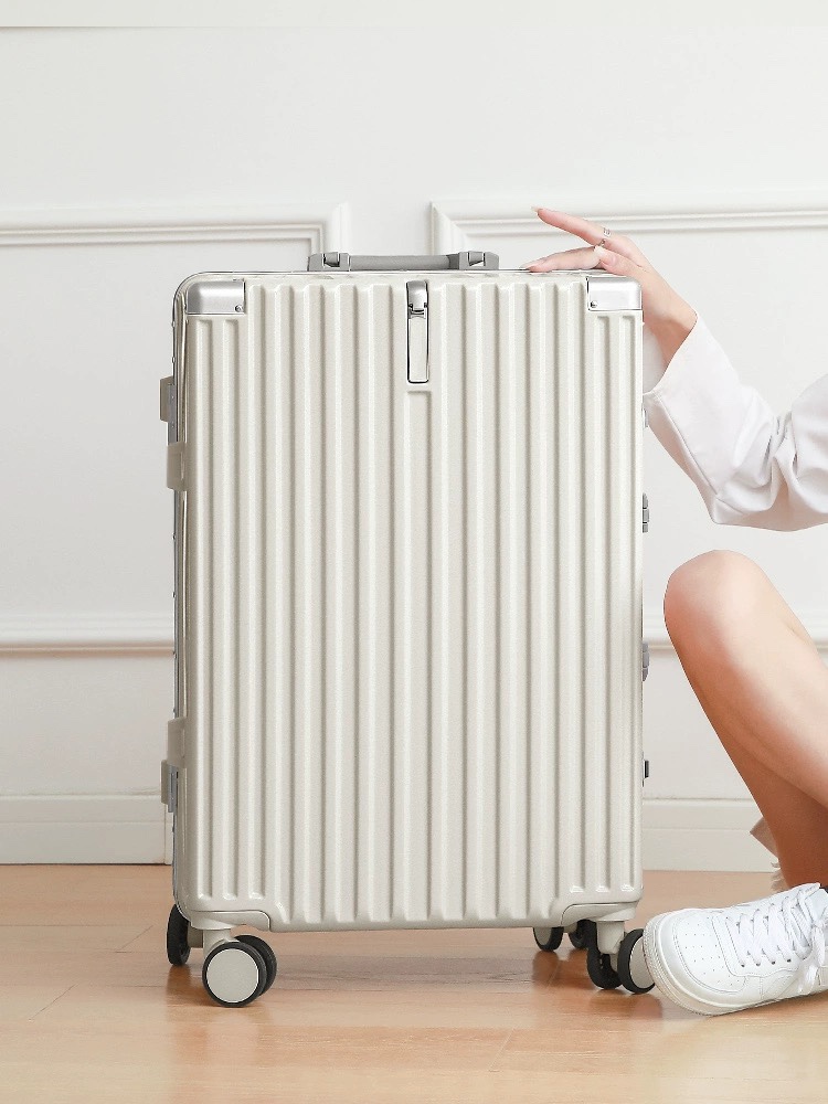 大容量铝框行李箱多功能拉杆箱30寸皮箱万向轮新款旅行箱子男女