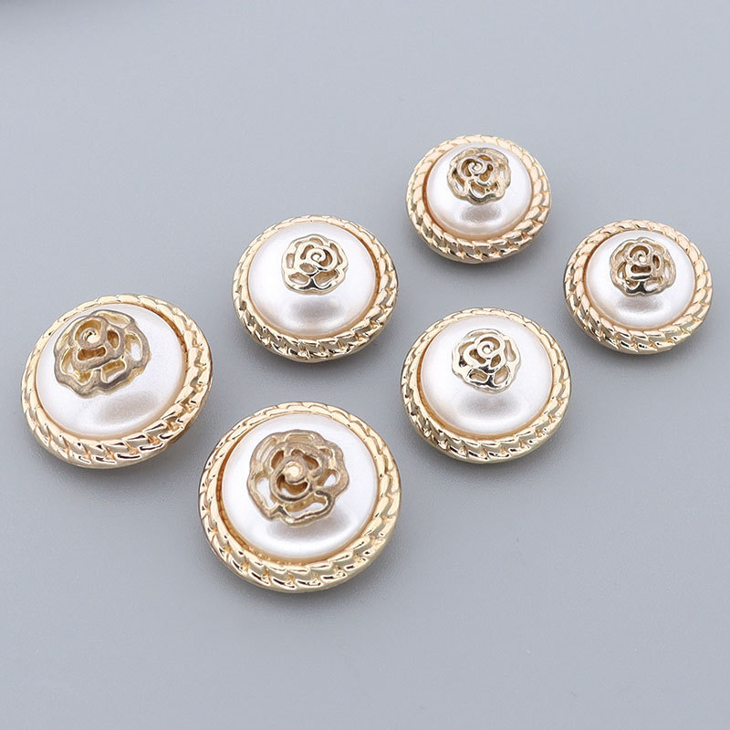 High Quality Coat Cardigan Decoration Buttons Wholesale Metal Pearl Buckle Fashion Women's Woolen Marten Overcoats Buttons