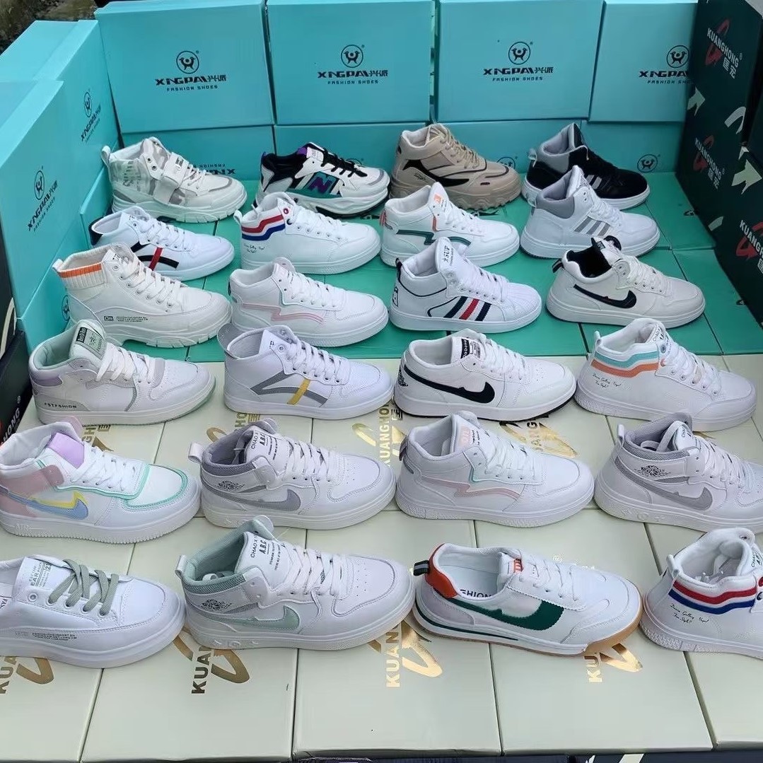 温州小白女鞋库存鞋尾货地摊批发一手货源库存鞋地摊赶集3-15元