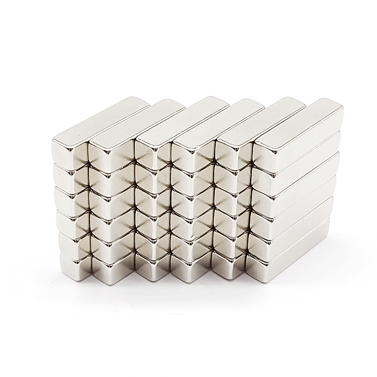 厂家直供 钕铁硼小磁铁直径3mm厚度1-8 圆形强磁铁耳机吸铁石磁钢