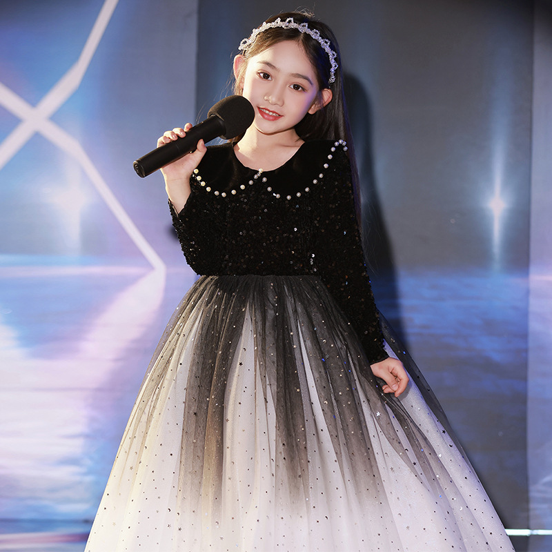 演出服女歌图片