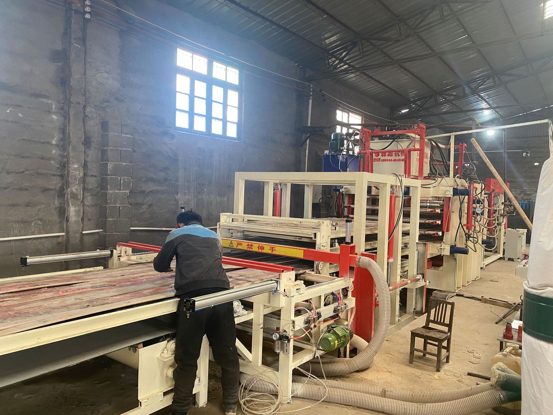 废旧木模板拼接机