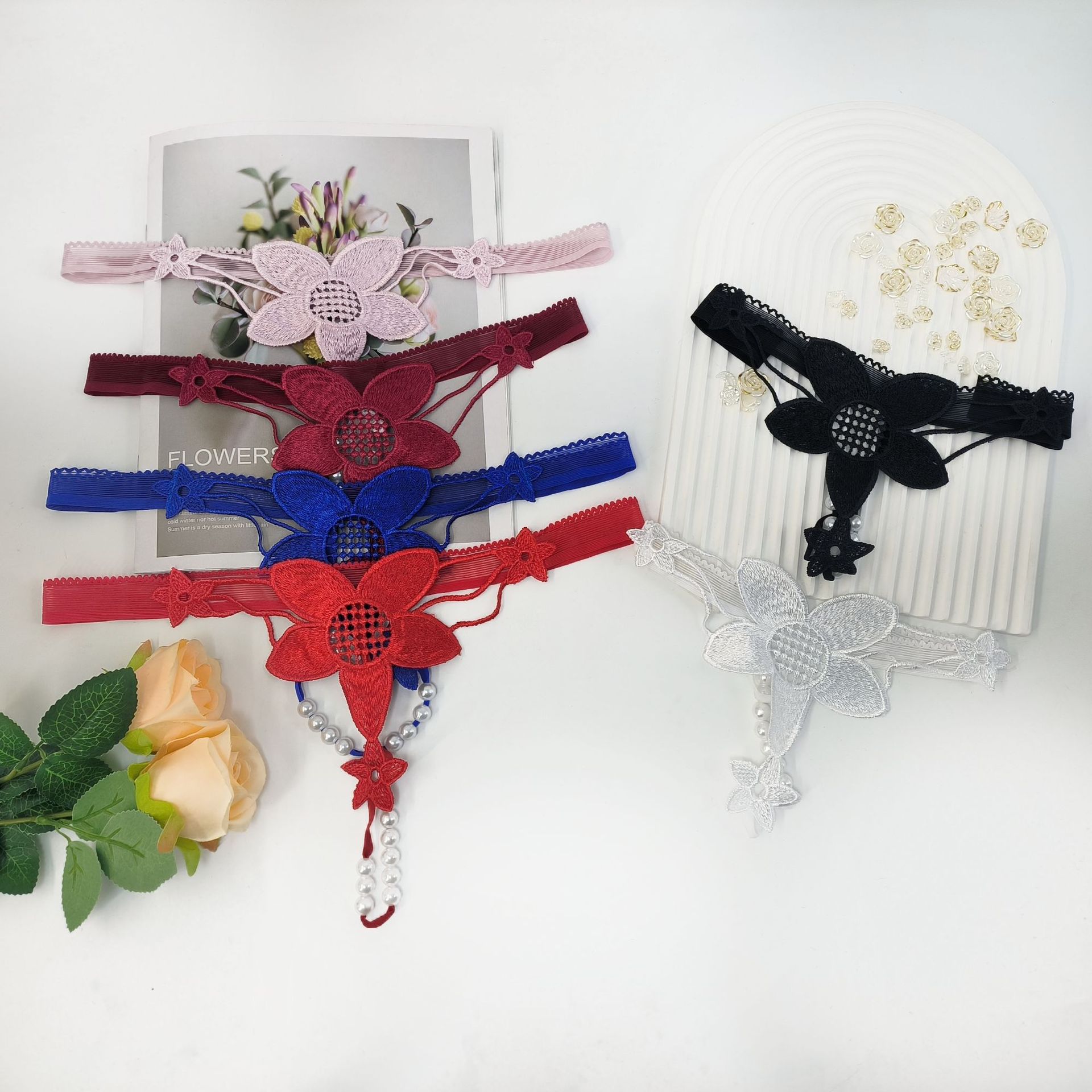 跨境情趣内裤珍珠三角裤蕾丝性感舒适低腰欧美性感透视时尚丁字裤