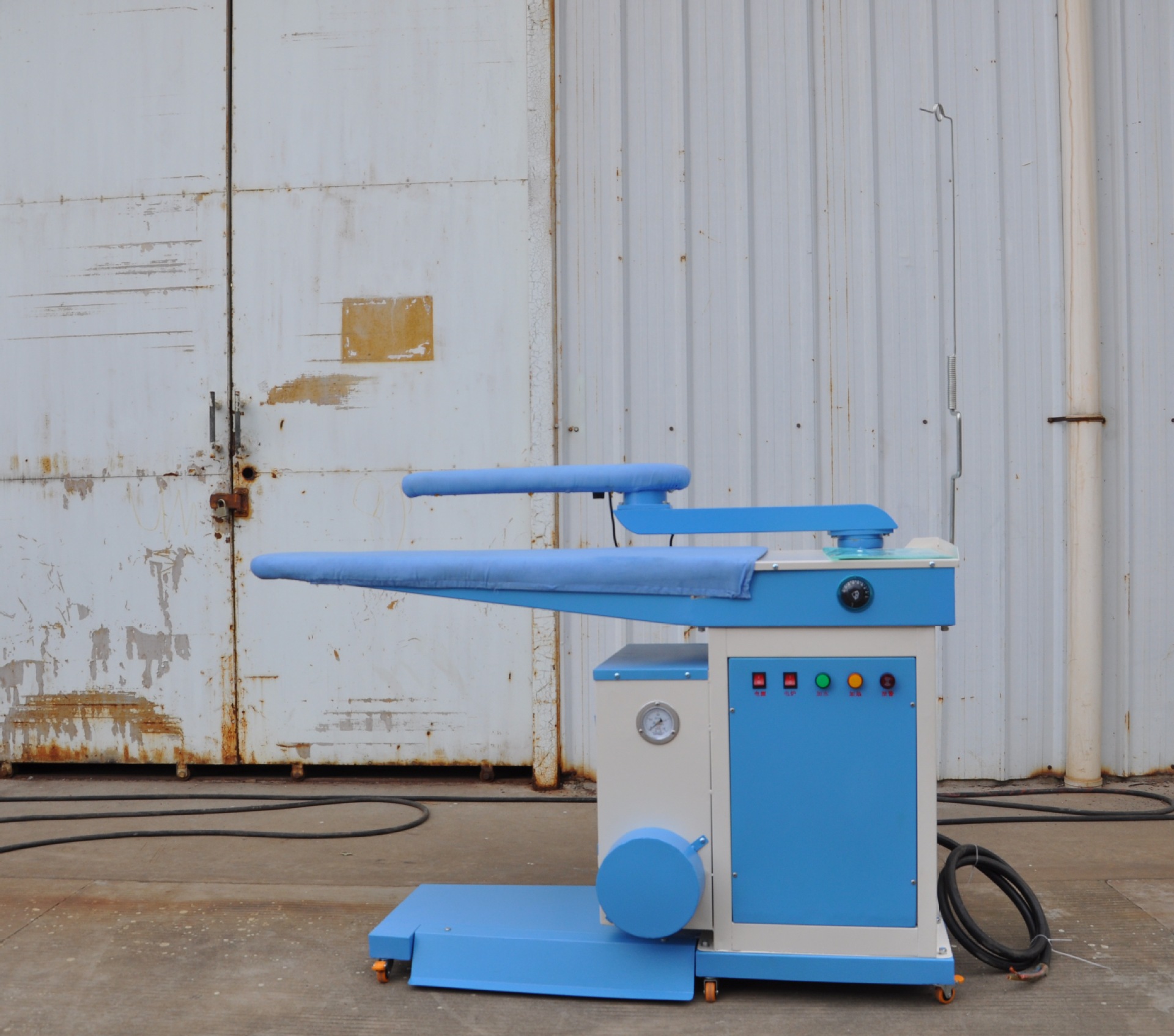 服装厂多功能烫台 干洗店工业商用小型家用熨烫设备吹吸风烫台