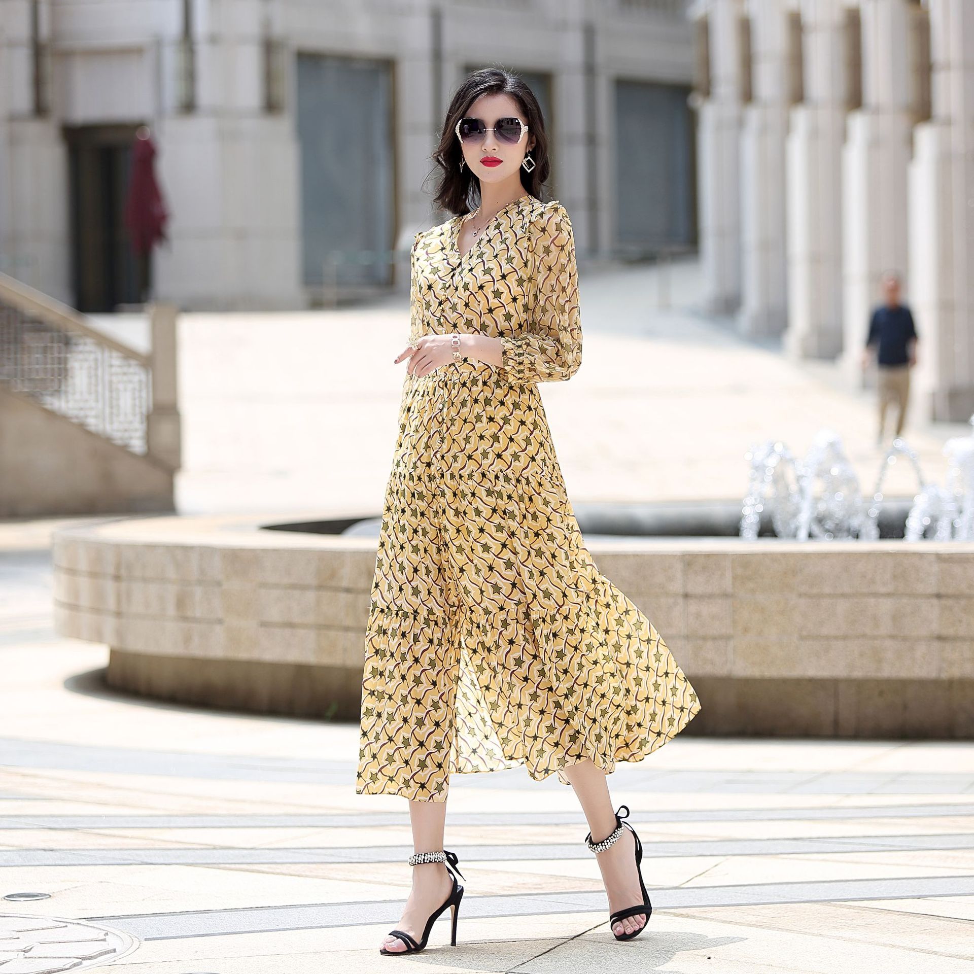 0成交0件深圳市盛业茵美娜服饰有限