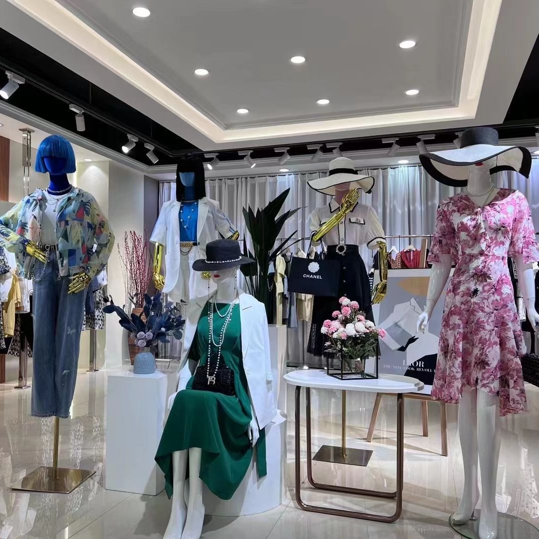 jiedear 基弟 精品女装折扣店拿货进货供应商一手货源批发走份