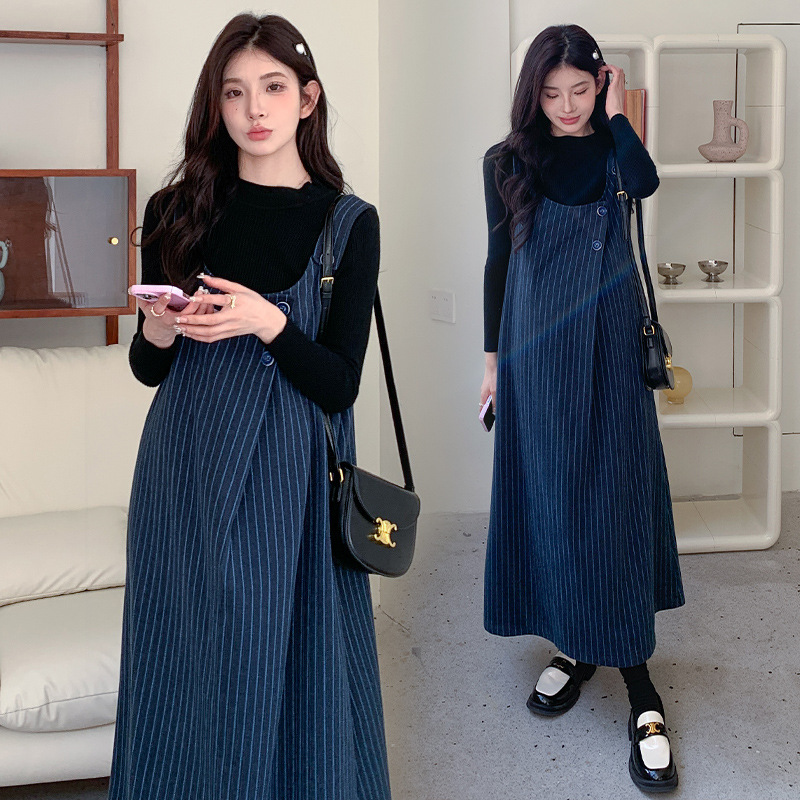 Maternity Clothes Real Shot Autumn and Winter New French Temperament Striped Woolen Dress Knitted Underwear Top Two-Piece Set