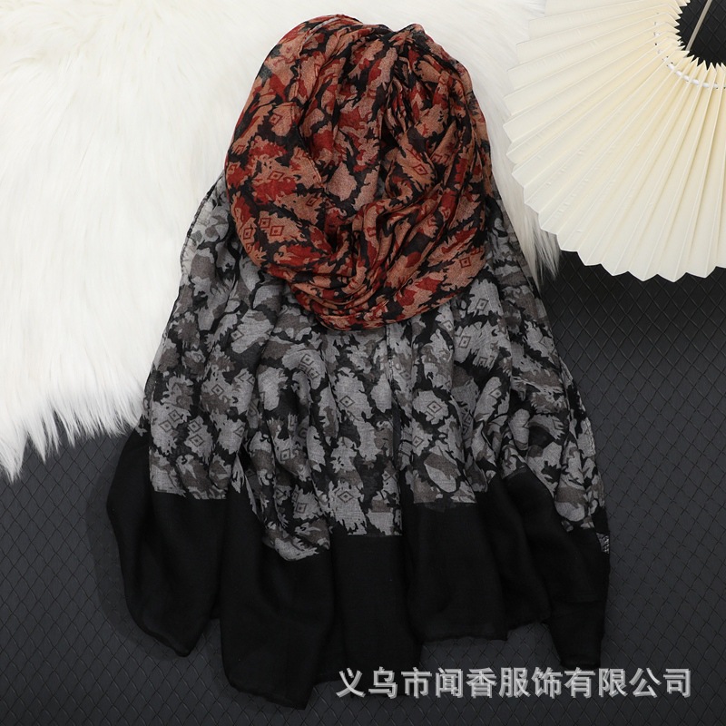 New Leopard Print Fashionable Warm Scarf Voile Cotton and Linen Shawl Cotton Thin Scarf European and American Cold-Proof Scarf Silk Scarf