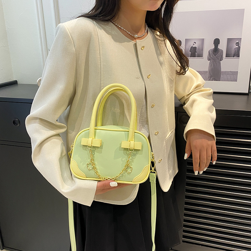 Internet Celebrity Simple Small Bag Women's 2023 Fashionable New Handbag Contrast Color Western Style Spring and Summer All-Match Crossbody Small Square Bag