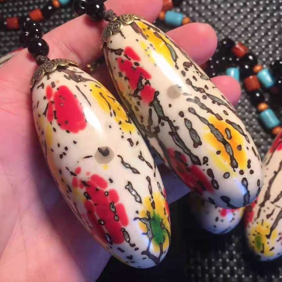 千眼菩提原籽超大千眼菩提子彩色果红绿风化果男女手把件手串挂件