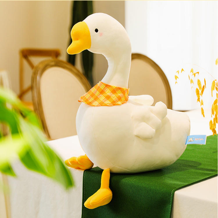 网红大白鹅玩偶婴儿安抚毛绒玩具可爱小鸭子公仔娃娃宝宝睡觉抱枕