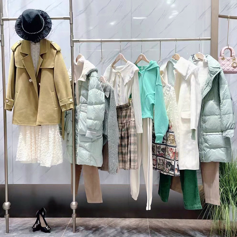 可可尼22冬季新款高端品牌折扣女装尾货批发专柜库存清仓服装货源