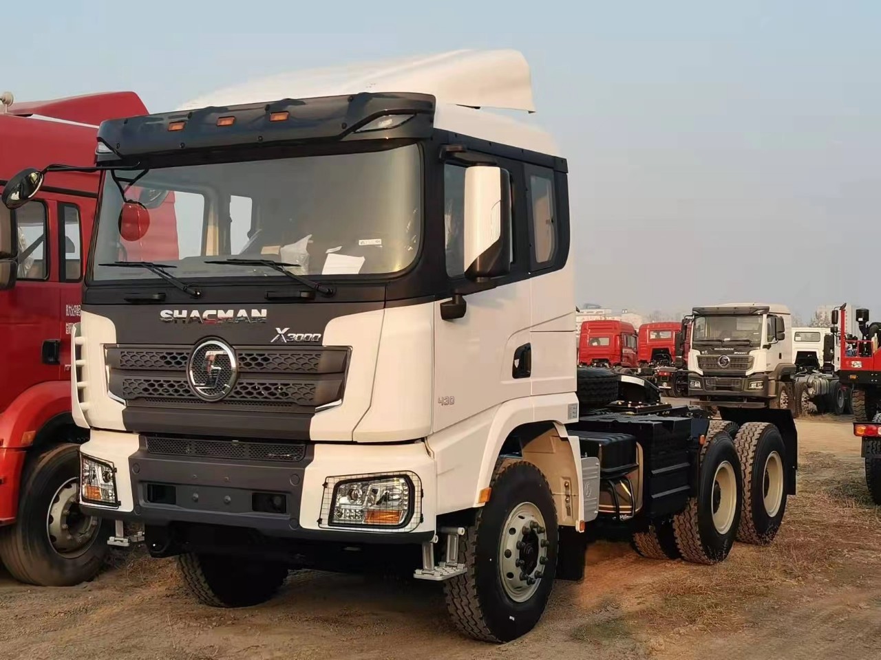 shacman x3000蒙古版重载牵430hp引车出口热销蒙古国煤炭运输市场