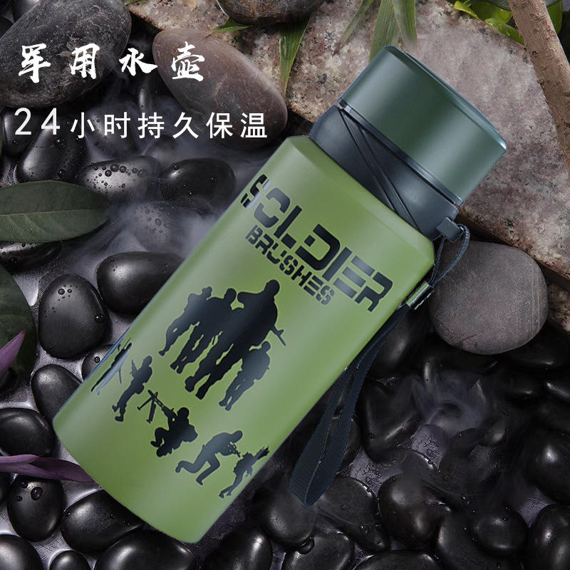 新款304不锈钢保温杯室外持久保温军用大水壶超大容量饮水杯批发