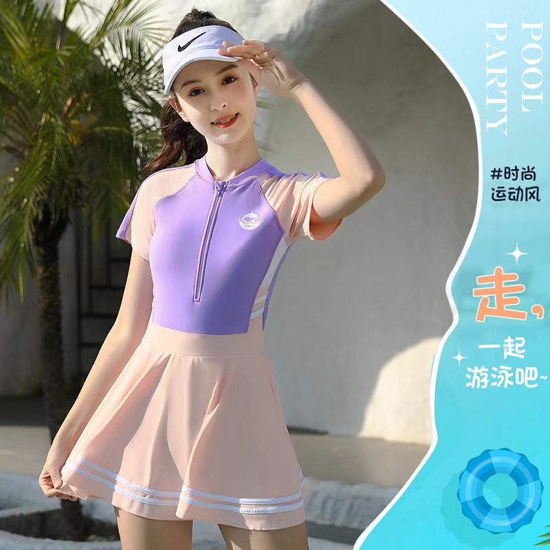 女童泳衣连体中大童学生可爱保守泳装少女青少年儿童