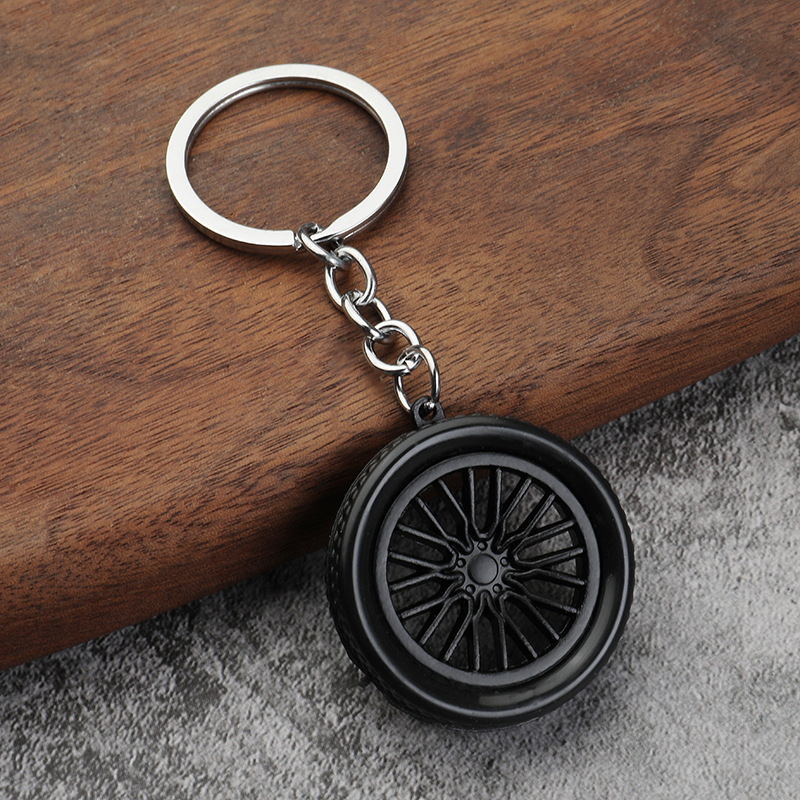 Pvc Soft Rubber Tire Keychain = Creative Tire Keychain Pendant Car Key Chain Couple Schoolbag Accessories