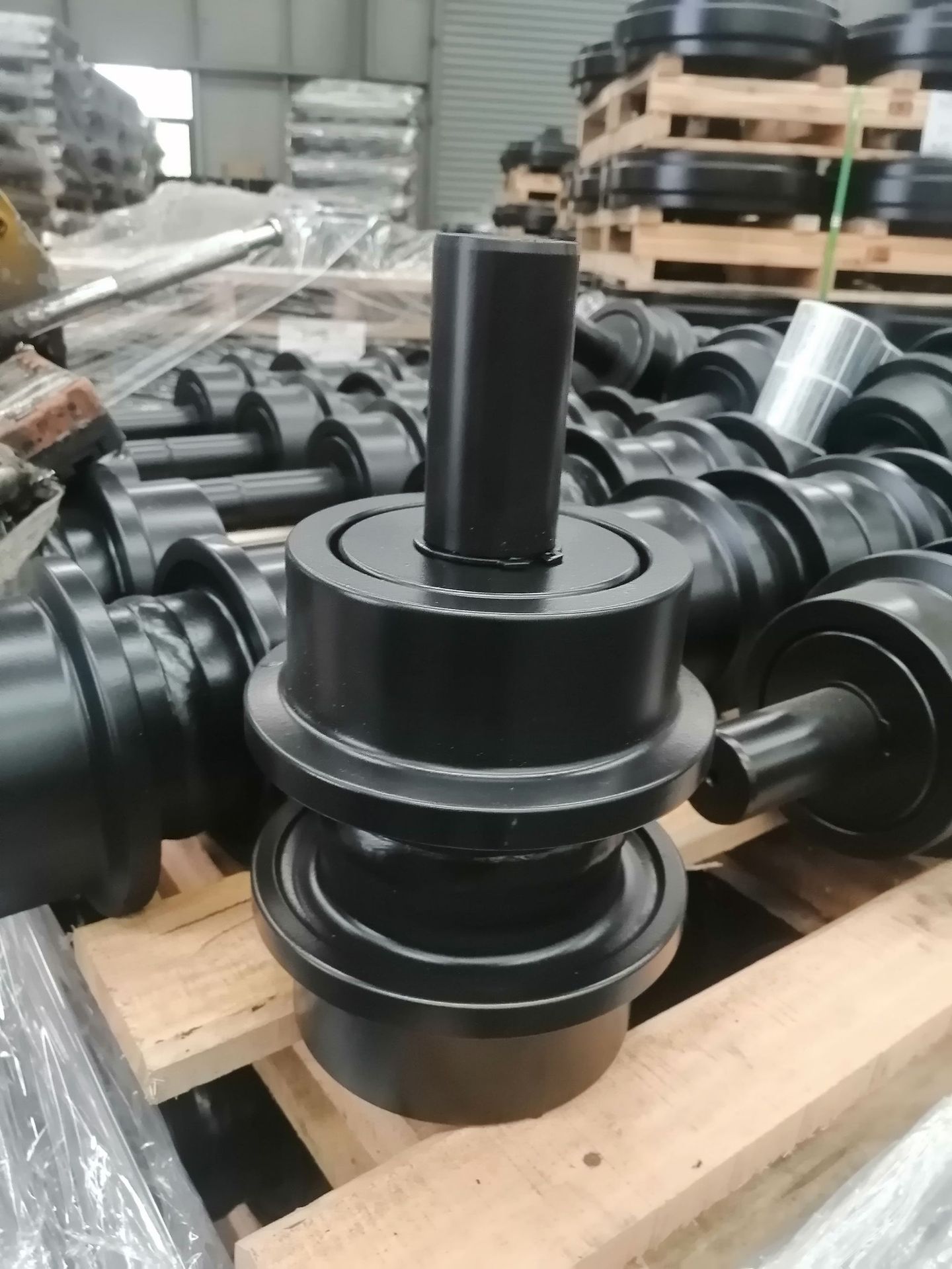 矿山托链轮小松pc200-8/pc220-8,支重轮托轮齿圈引导轮涨紧总成