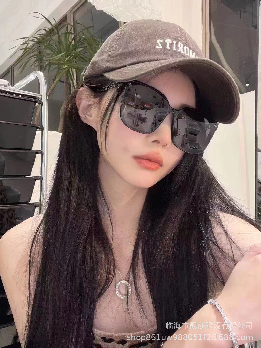 2023新款镜腿链条太阳镜女网红大框墨镜欧美时尚潮流街拍眼镜