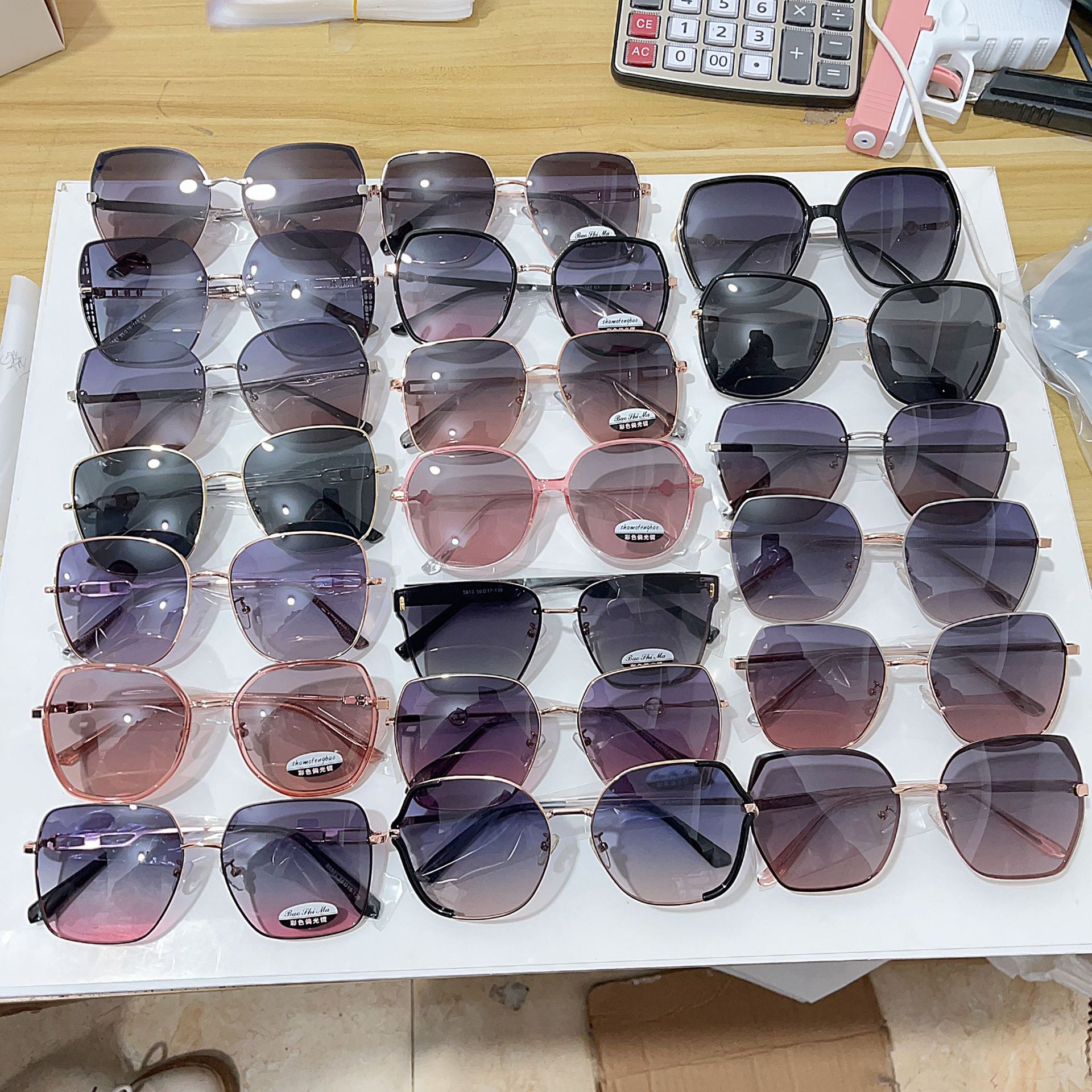 潮流时尚女款偏光太阳镜防晒防紫外线墨镜气质金属双色太阳镜批发