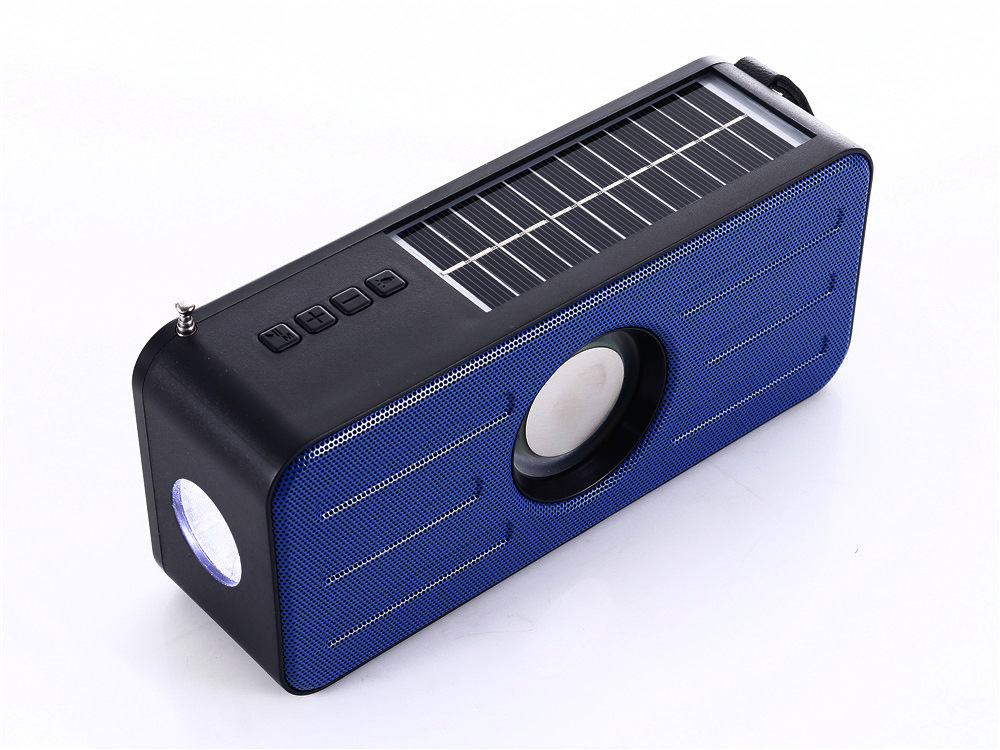 Factory Wholesale Solar Charging Mini Speaker Wireless Bluetooth Audio Subwoofer FM Radio with Flashlight
