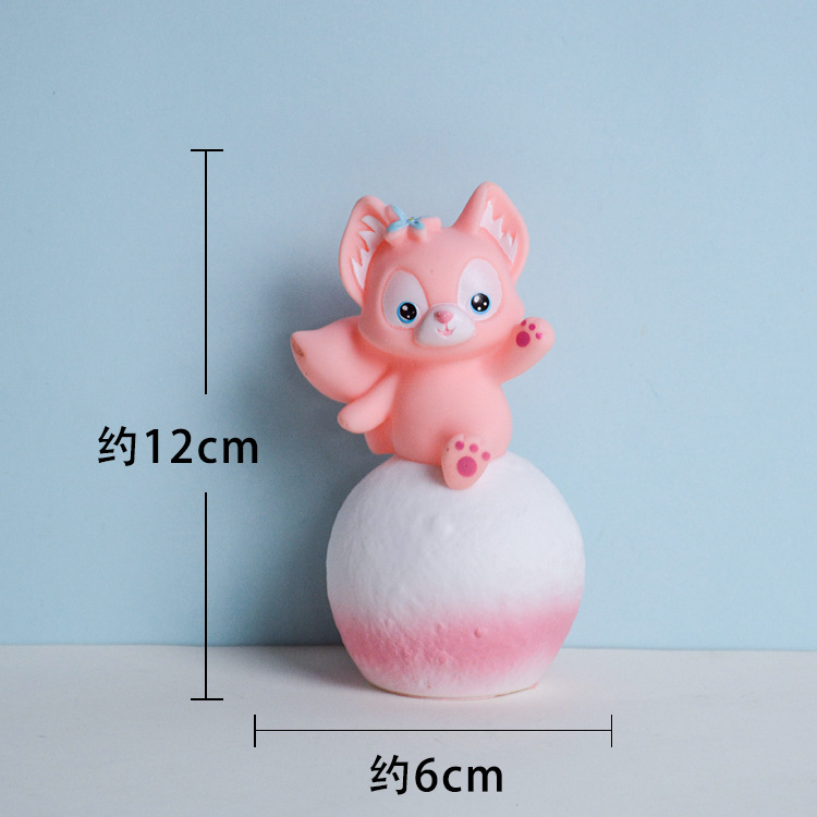 2022 New Cartoon Vinyl Moon Cinnamoroll Babycinnamoroll Light-Emitting Toy Ling Na Bei Er Small Night Lamp Holiday Birthday Gifts