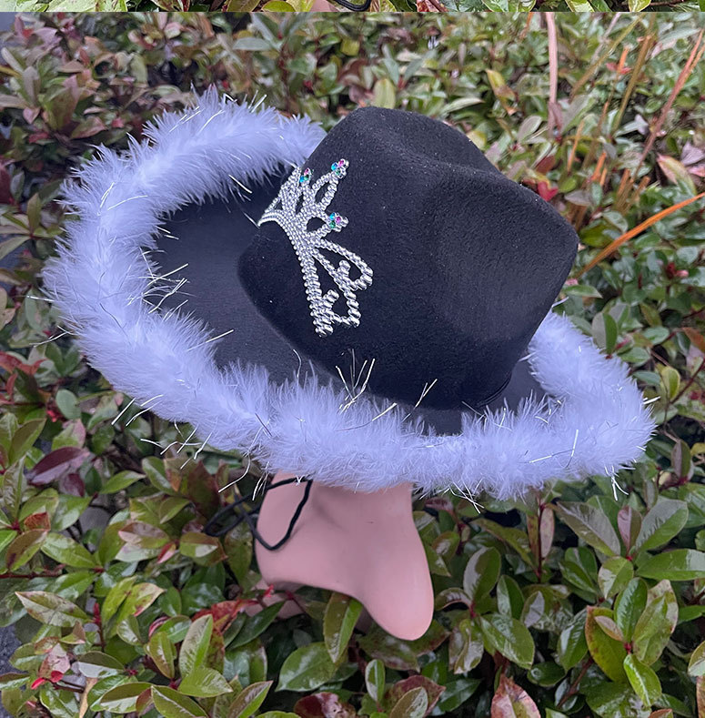 圣帕特里克节羽毛边皇冠狂欢帽万圣节牛仔帽黑色羽毛围边牛仔帽子