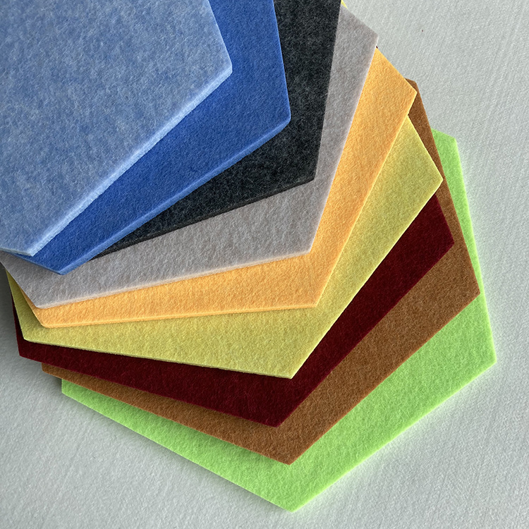 彩色纤毛毡布隔音吸音板 六角毛毡板背景墙幼儿园展示厂家定制