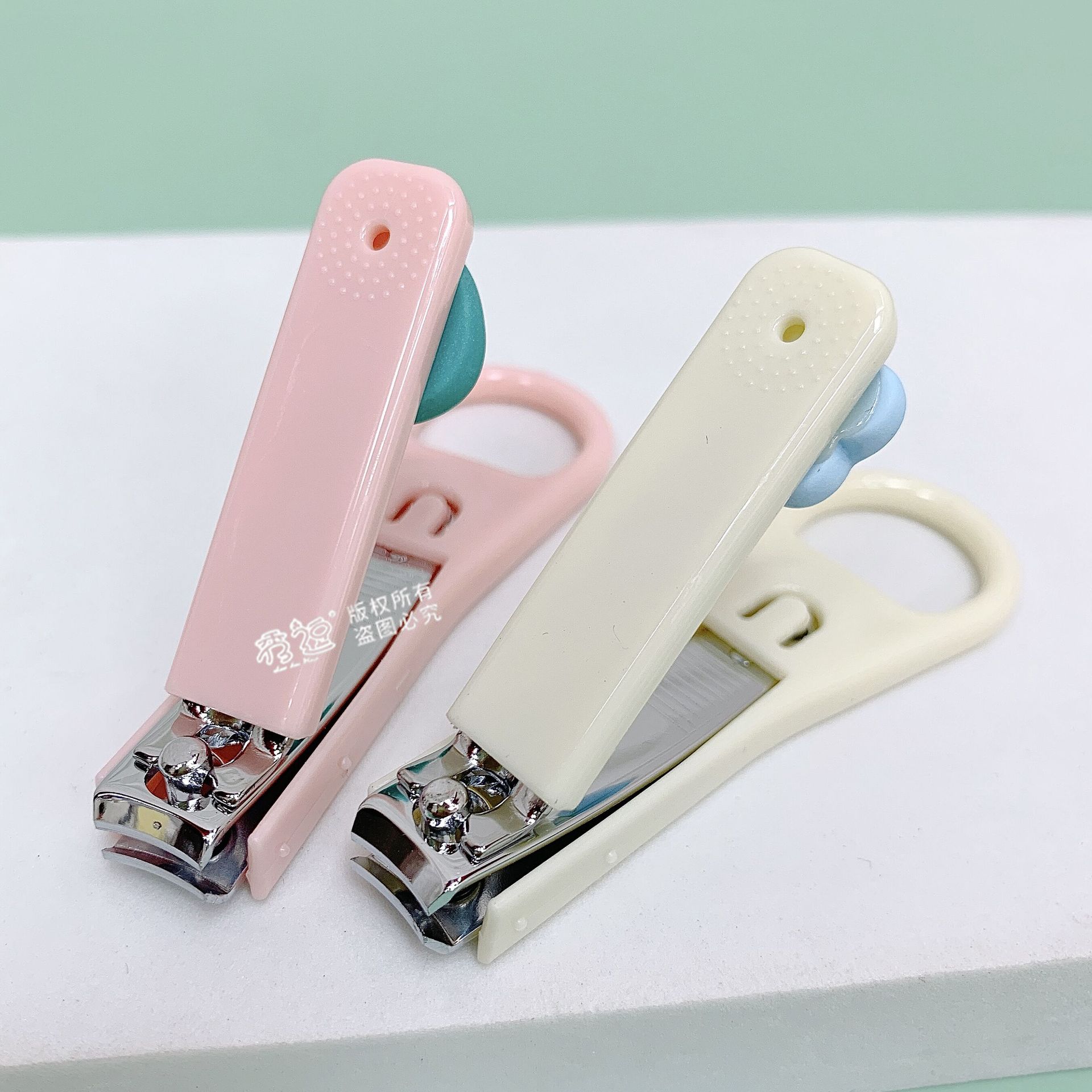 Creative Cartoon Nail Scissors Adult Anti-Splash Nail Clippers Household Single Portable Nail Clippers Wholesale