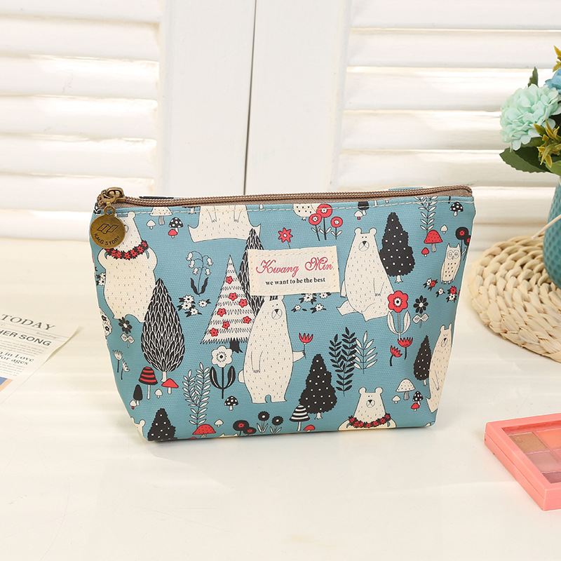 Portable and Versatile Cartoon Cosmetic Bag Korean Canvas Dumplings Cosmetic Bag Waterproof Storage Wash Bag Wholesale