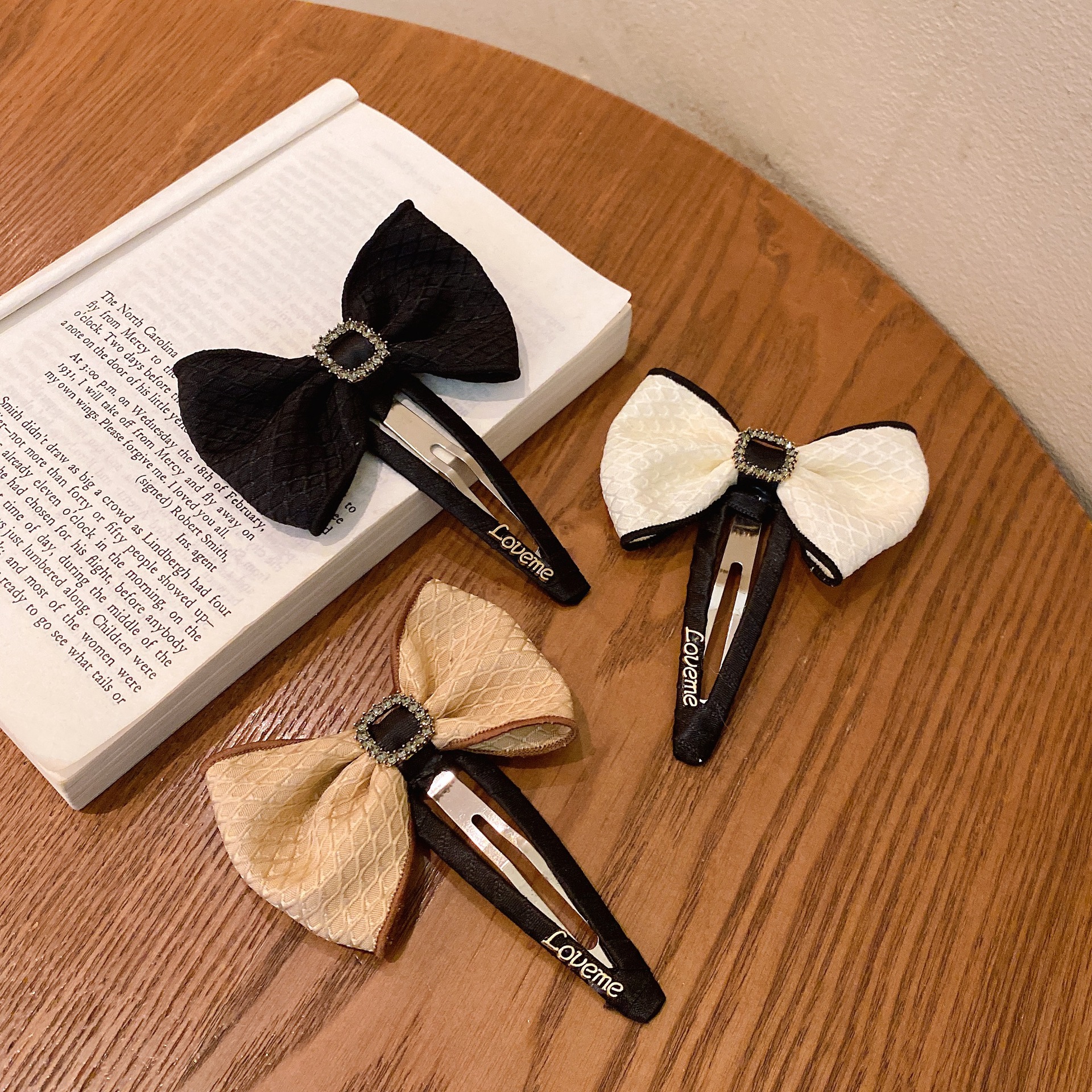 韩版气质蝴蝶结发夹ins小香风优雅侧边刘海夹子外出百搭发卡发饰