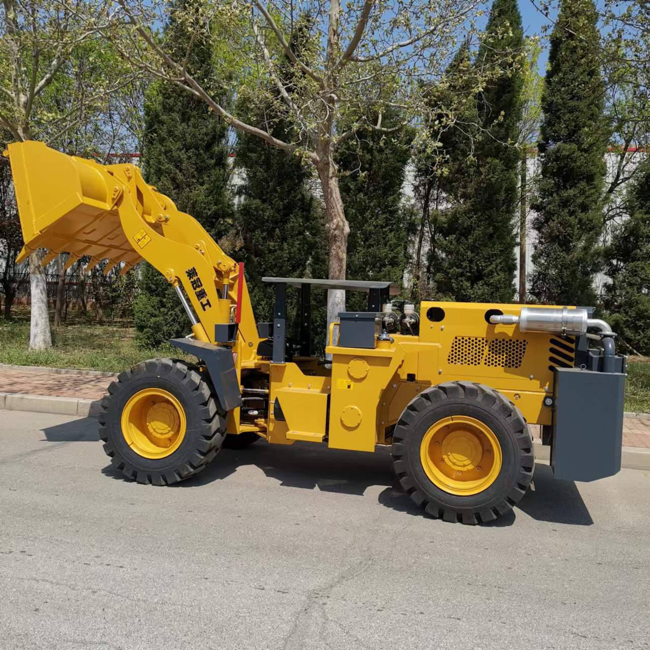 矿山用井下装载机全新柴油矿井装载机国三井下用窄体铲车厂家批发