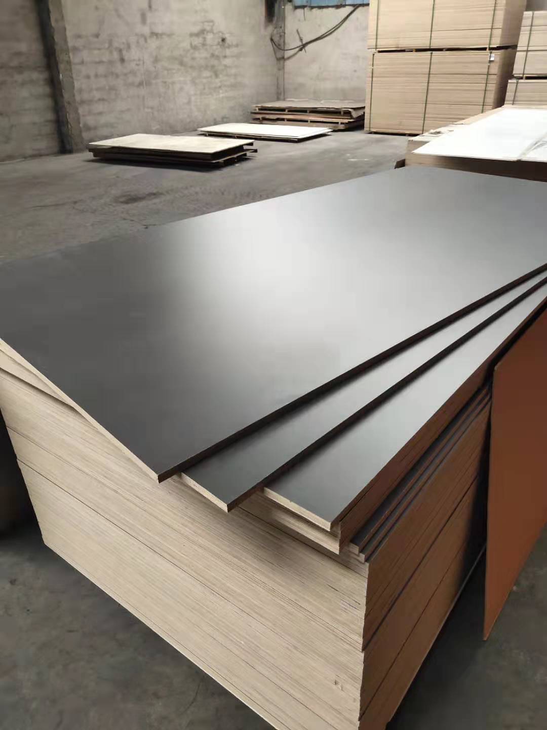 多层实木板15mm-18mm板材免漆板生态板护墙板背景墙家具板饰面板