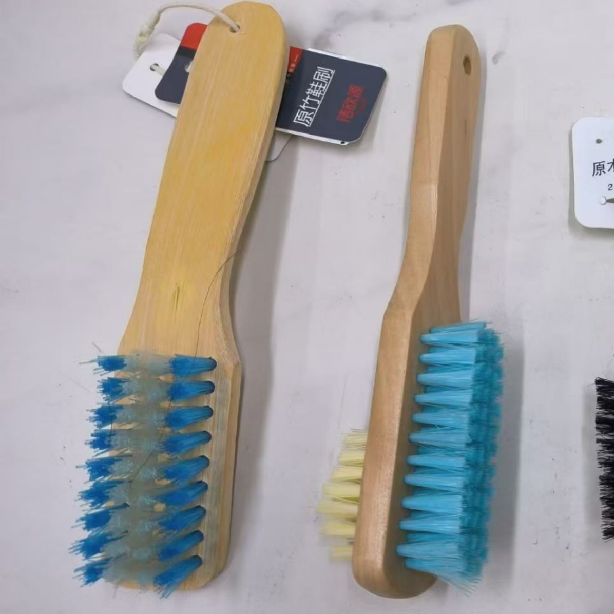 wooden shoe brush household non-hurt shoes household shoe brushing shoes washing special clothes cleaning brush multi-functional long handle cleaning scrubbing brush