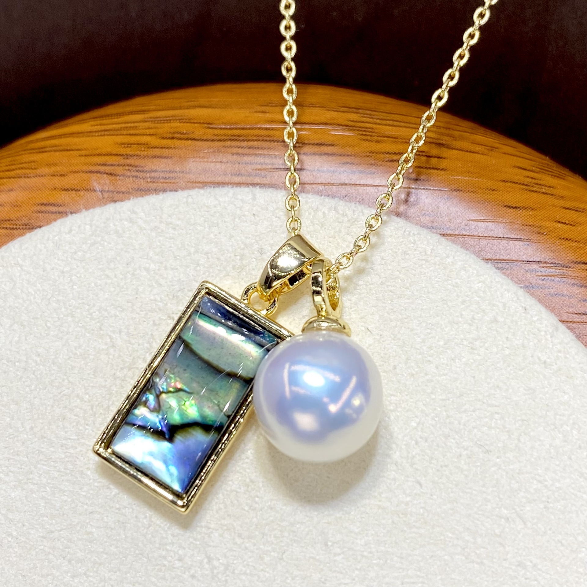 原创新品 天然爱迪生珍珠吊坠 18k包金鲍鱼母贝项链 小红书爆款