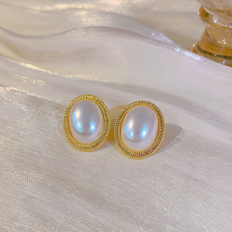 French Retro Baroque Pearl Earrings Women's Light Luxury High-Grade Niche Earrings S925 Popular Alloy Earrings