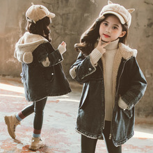可爱女童秋冬装加绒牛仔外套甜美童装2021新款中大童连帽保暖上衣
