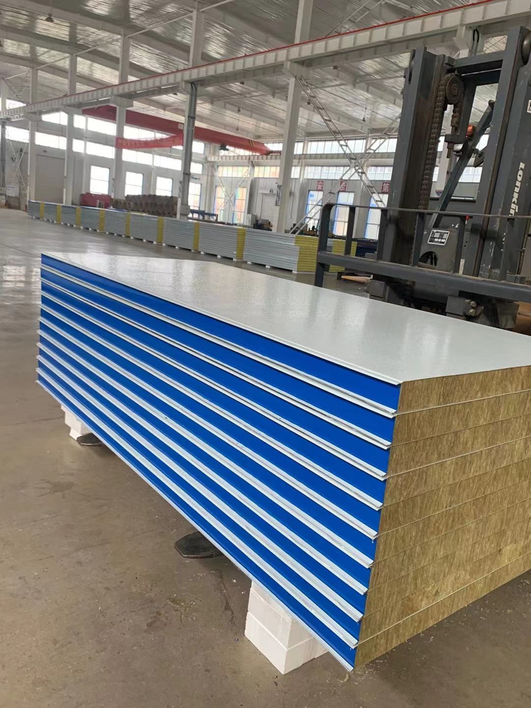 聚氨酯岩棉夹芯板1150型橘皮净化板无尘车间彩钢板玻璃棉净化板