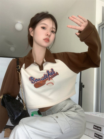 Autumn 2022 New American Retro Polo Collar Letter Printing Design Short Pullover Long Sleeve Sweater Women's Fashion