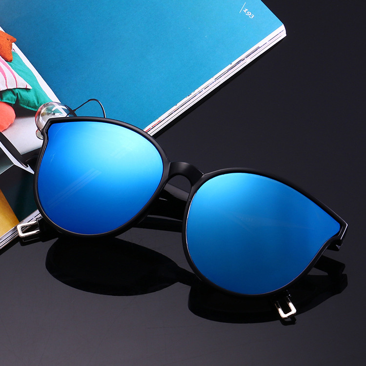 新款潮流蓝色大海的传说男女士时尚复古韩版太阳眼镜炫彩墨镜